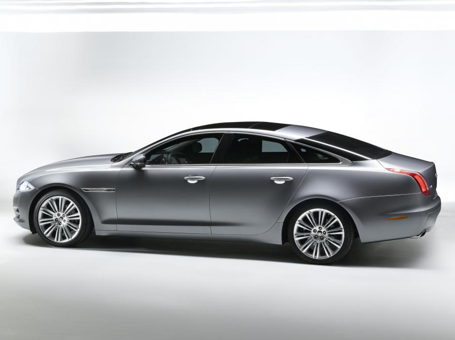  Jaguar XJ 2009 года  (фото 138 из 142)